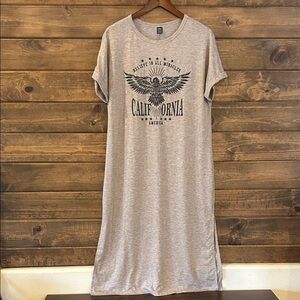 California Graphic T-Shirt Dress